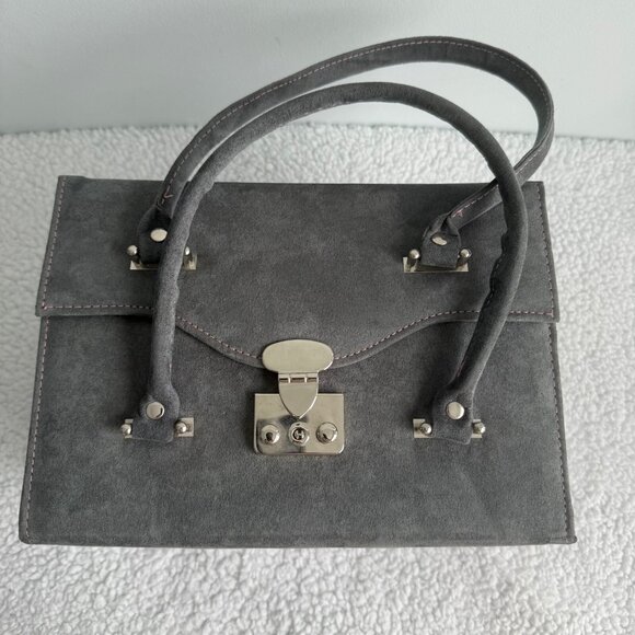 Gray Makeup Case - Picture 3 of 12